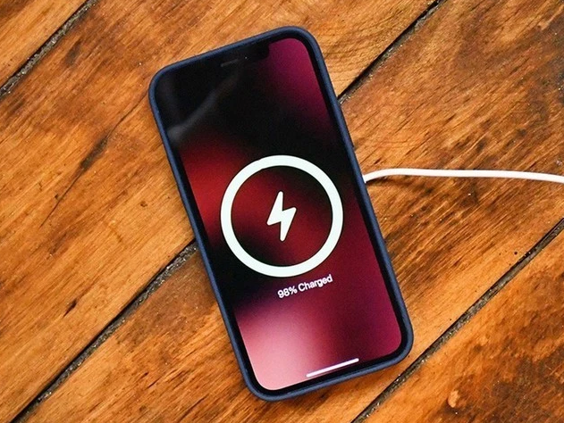 禄劝苹果手机维修分享iPhone 12可以随便充电吗 